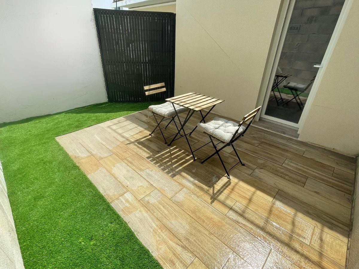 Les Appartements Du Carnot - Terrasses Et Jardins La Rochelle  Eksteriør billede