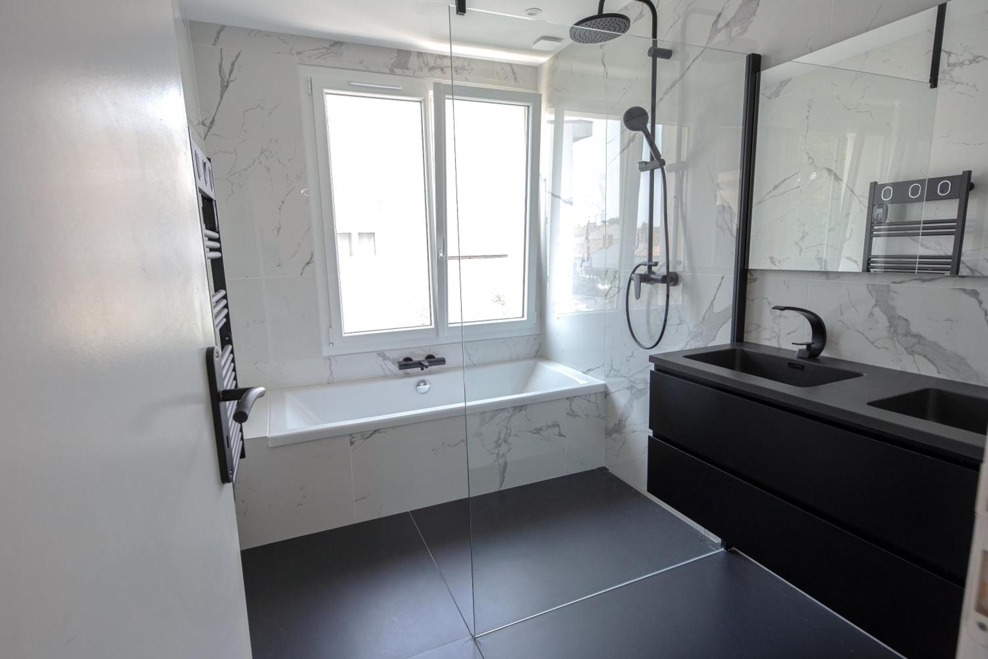 Les Appartements Du Carnot - Terrasses Et Jardins La Rochelle  Eksteriør billede
