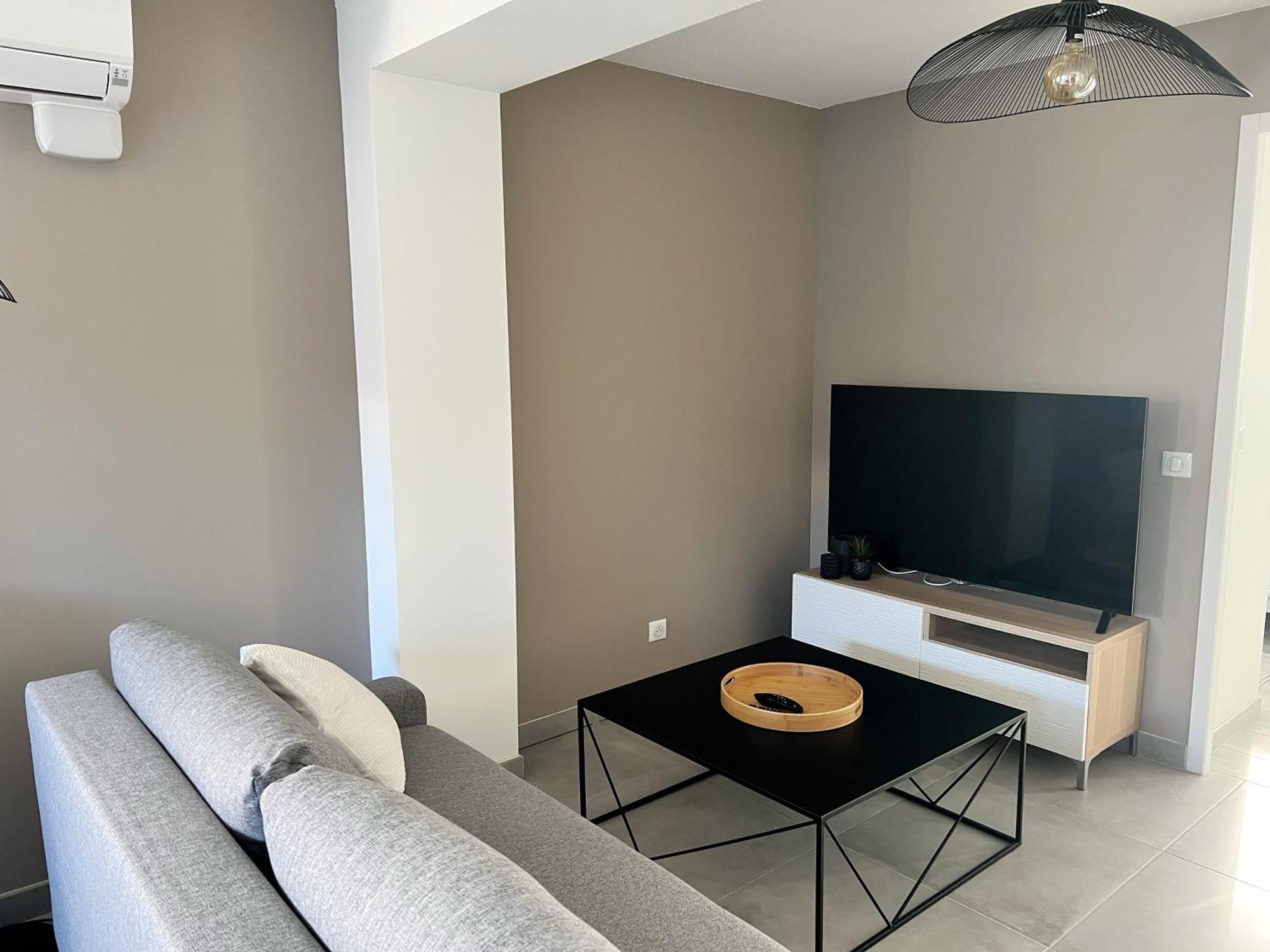 Les Appartements Du Carnot - Terrasses Et Jardins La Rochelle  Eksteriør billede